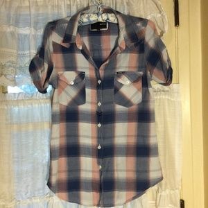 Women’s Plaid pink, white, blue short Sleeve  collared button up Top by Hurley